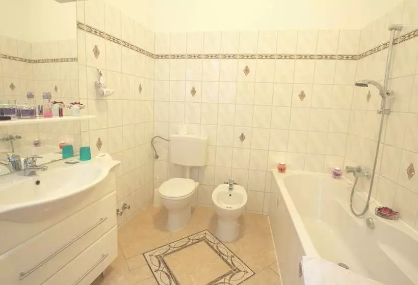 Fotos del hotel Bellevue Am Kurfürstendamm:  6