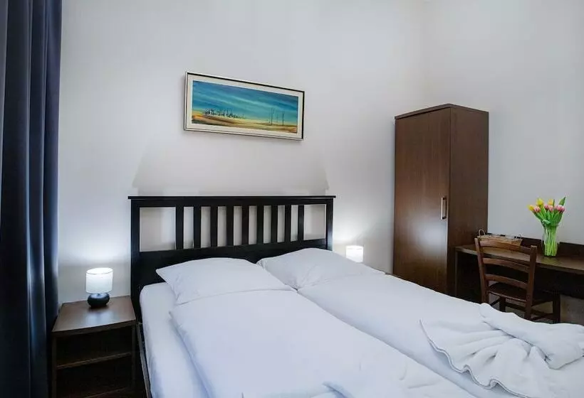 Fotos del hotel Bellevue Am Kurfürstendamm:  2