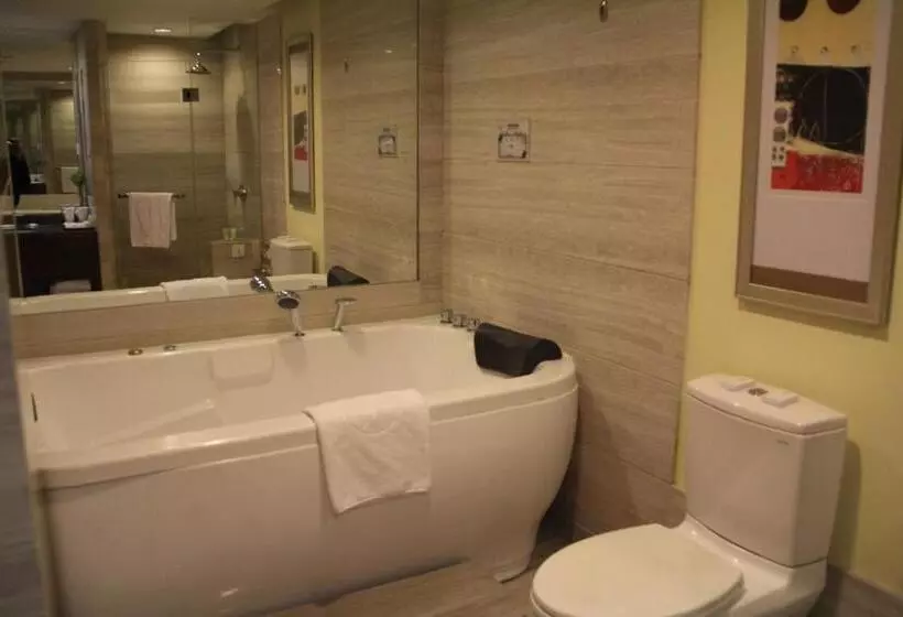 Fotos del hotel Jianguo Hotel Xi An:  16