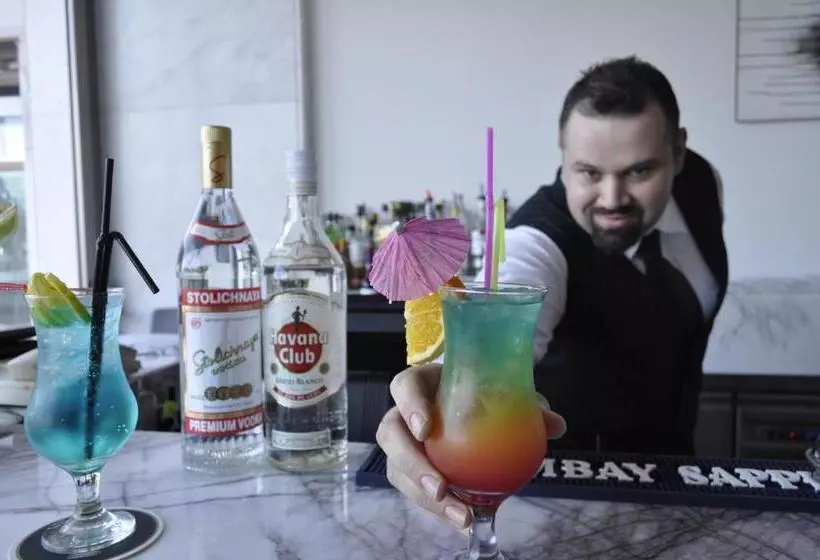 Fotos del hotel Sun Hall:  14