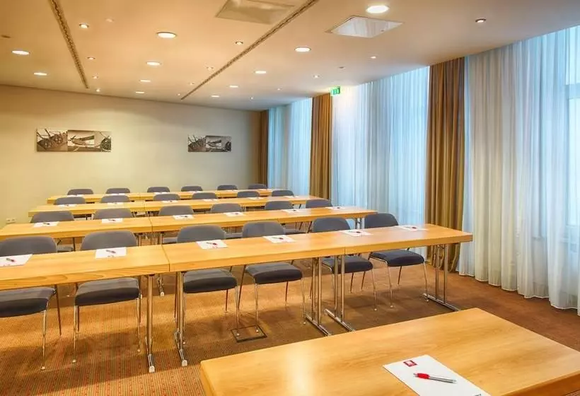 Fotos del hotel Leonardo Hotel Hamburg Airport:  7