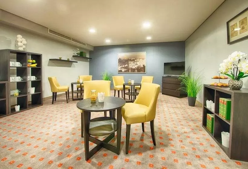 Fotos del hotel Leonardo Hotel Hamburg Airport:  13