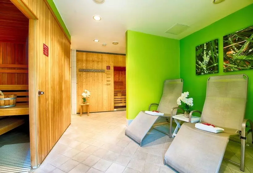 Fotos del hotel Leonardo Hotel Hamburg Airport:  5