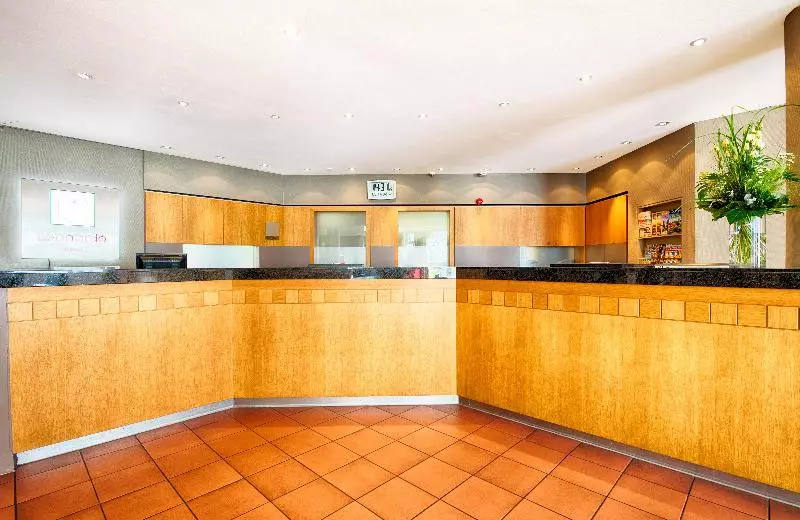 Fotos del hotel Leonardo Hotel Hamburg Airport:  3