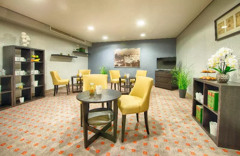 Fotos del hotel Leonardo Hotel Hamburg Airport:  2