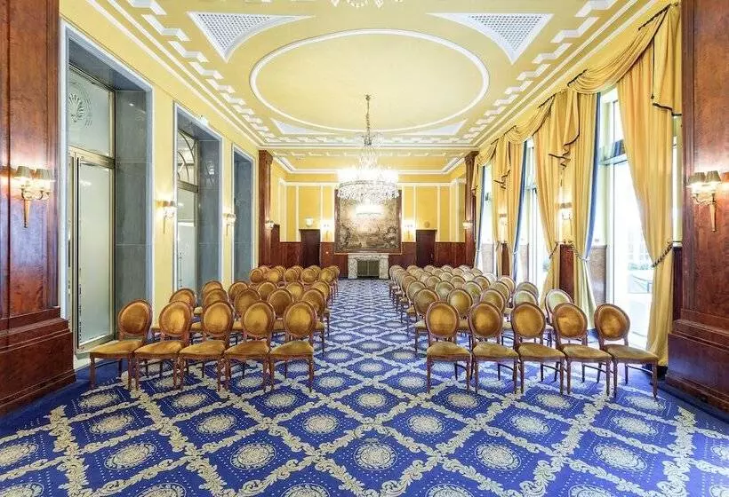 Fotos del hotel Excelsior  Ernst Am Dom:  24