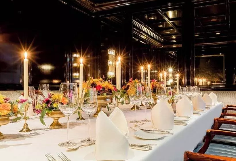 Fotos del hotel Excelsior  Ernst Am Dom:  15