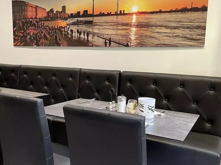 Fotos del hotel Novum  Plaza Düsseldorf Zentrum:  10