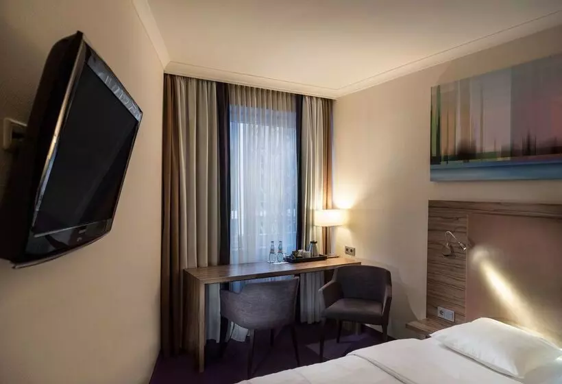 Fotos del hotel Wyndham Köln:  7