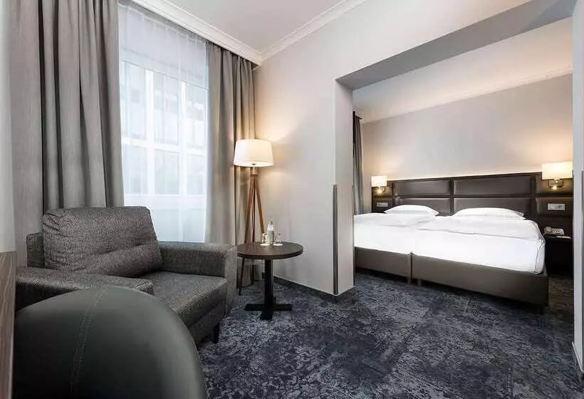 Fotos del hotel Wyndham Köln:  2