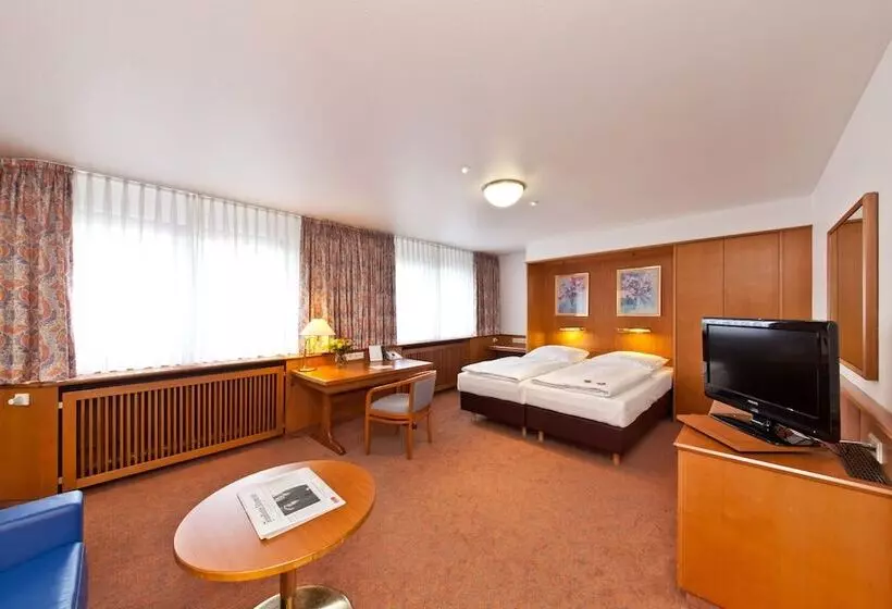 Novum Hotel Boulevard Stuttgart City