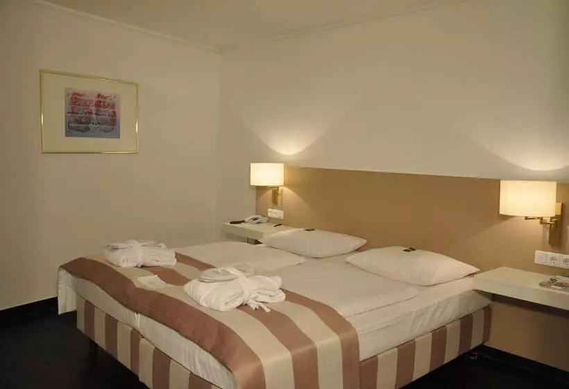 Fotos del hotel Relexa Wald Schatten Stuttgart Gmbh:  10