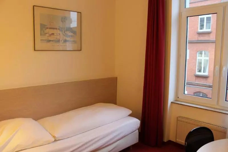 Fotos del hotel Topas:  24