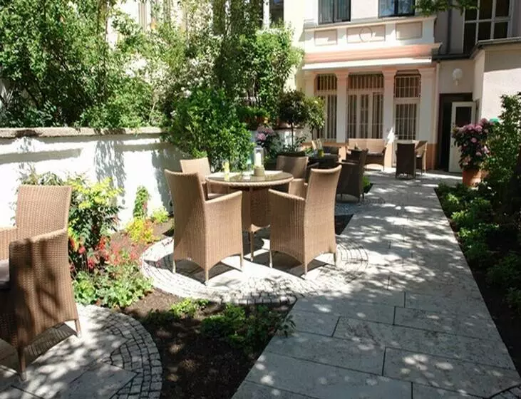 Fotos del hotel Villa Florentina:  11