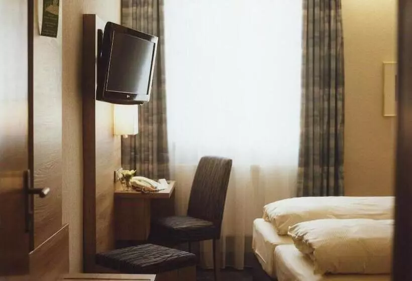 Fotos del hotel Jedermann:  13