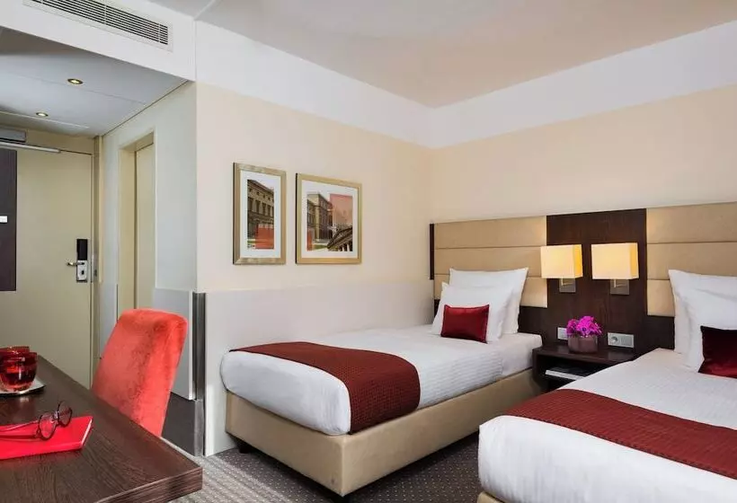 Fotos del hotel Leonardo Hotel Munich Arabellapark:  14