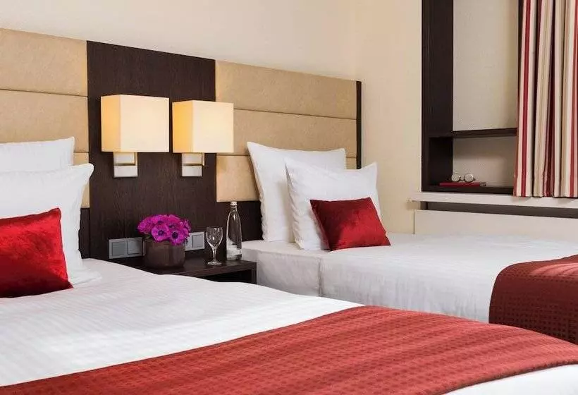 Fotos del hotel Leonardo Hotel Munich Arabellapark:  4