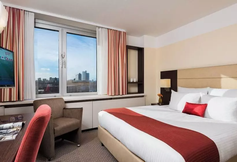 Fotos del hotel Leonardo Hotel Munich Arabellapark:  9