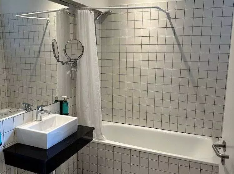 Fotos del hotel Ascot:  9