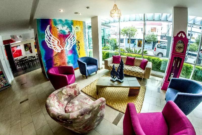 Fotos del hotel Embassy Quito:  3
