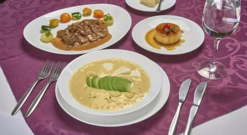 Fotos del hotel Embassy Quito:  5