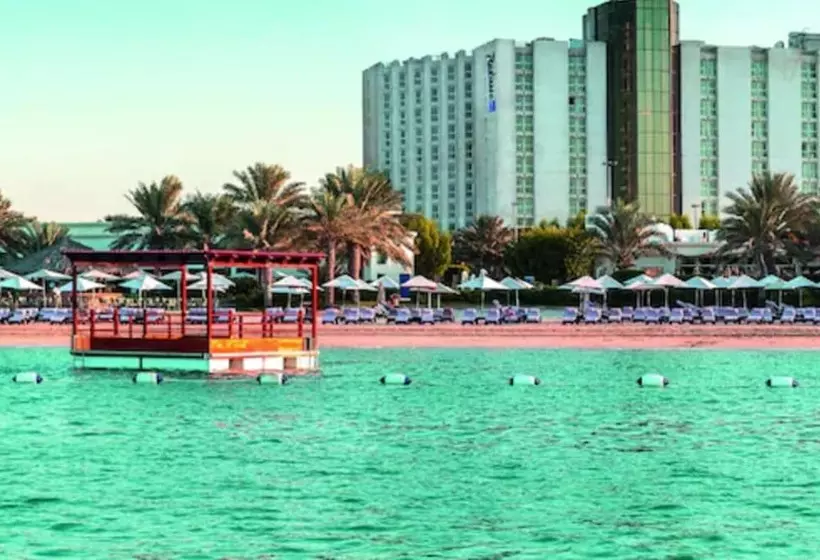 Fotos del hotel Radisson Blu  & Resort, Abu Dhabi Corniche:  2