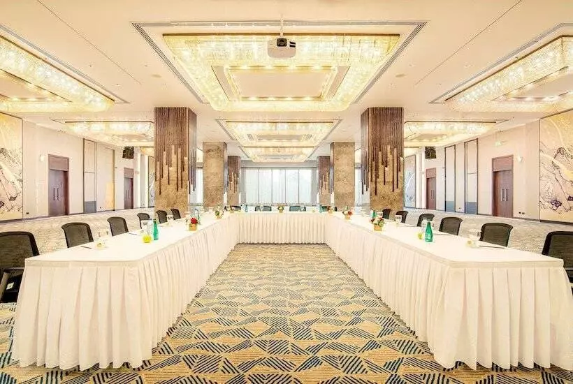 Fotos del hotel Radisson Blu  & Resort, Abu Dhabi Corniche:  6