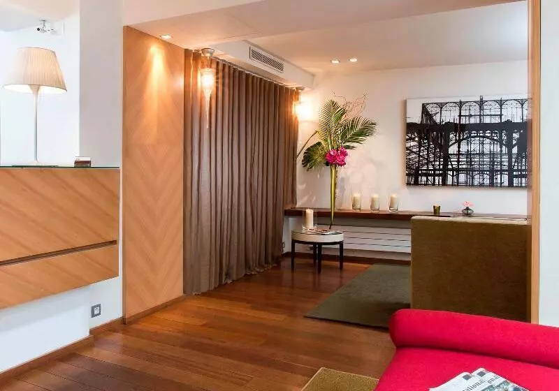 Fotos del hotel Hôtel Le Colisée:  22