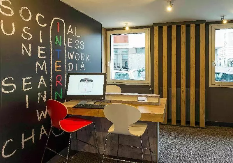 Fotos del hotel Ibis Paris Brancion Parc Des Expositions 15ème:  25