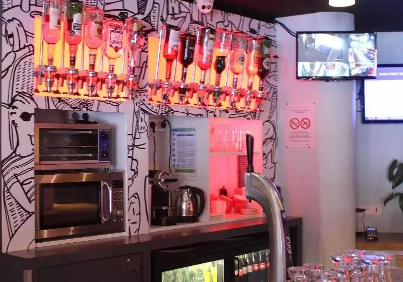 Fotos del hotel Ibis Paris Brancion Parc Des Expositions 15ème:  10