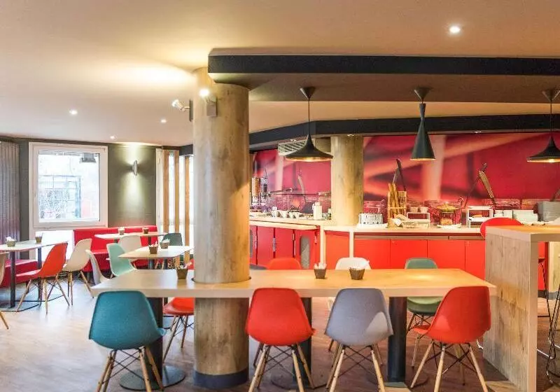 Fotos del hotel Ibis Paris Brancion Parc Des Expositions 15ème:  16