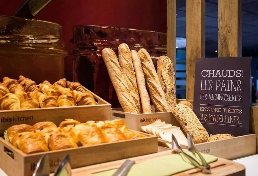 Fotos del hotel Ibis Bordeaux Lac:  18