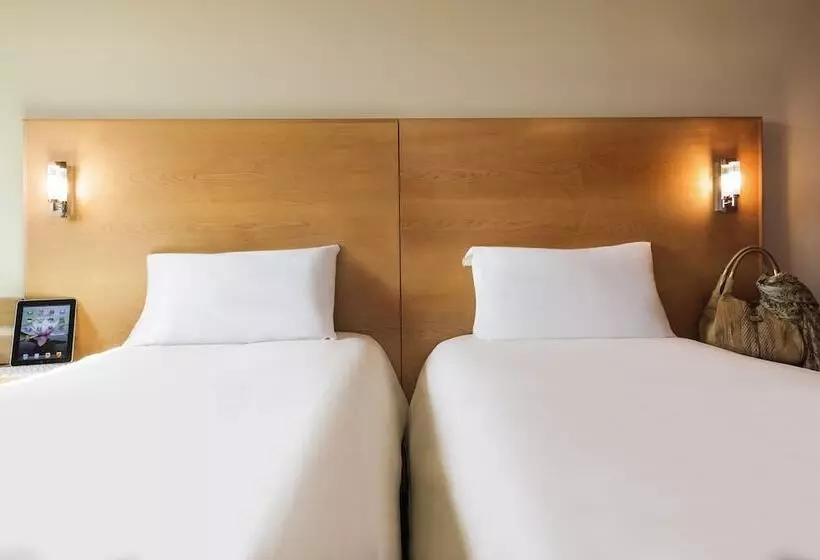 Fotos del hotel Ibis Bordeaux Lac:  25