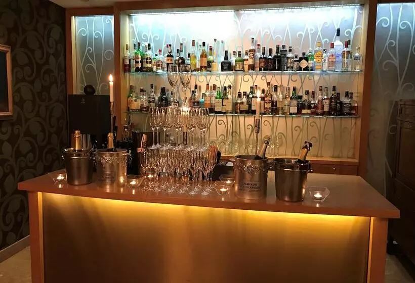 Fotos del hotel Pas De Calais:  3