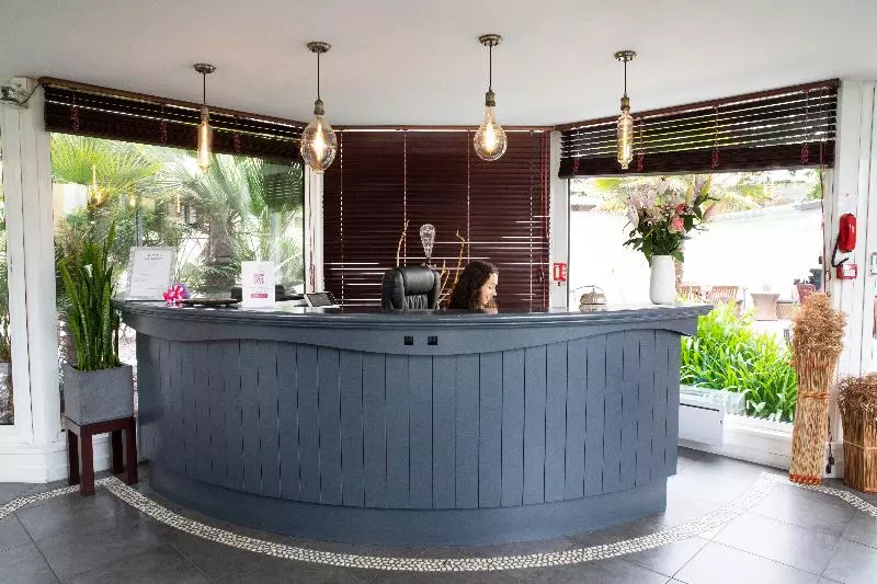 Fotos del hotel Hôtel La Villefromoy:  13