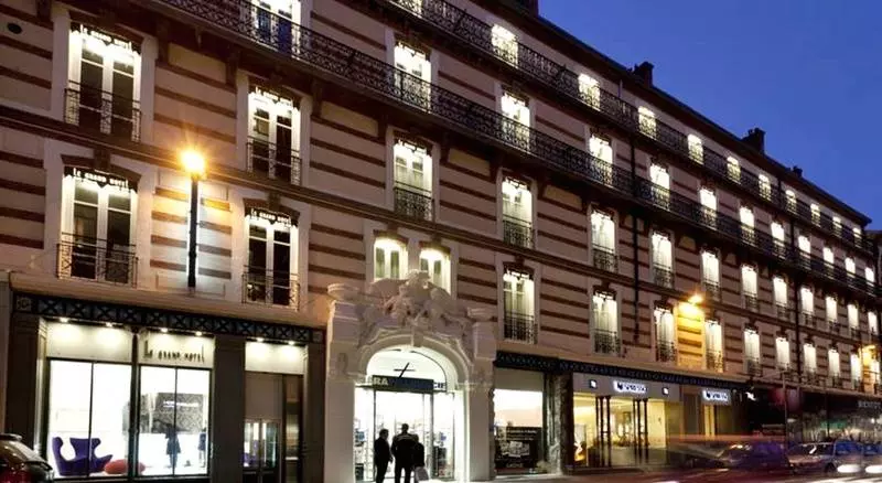 Fotos del hotel Le Grand Hôtel Grenoble:  7