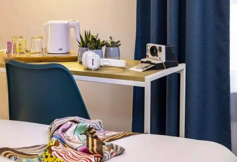 Fotos del hotel Paris Louis Blanc:  21