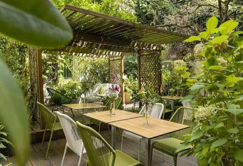 Fotos del hotel Paris Louis Blanc:  3