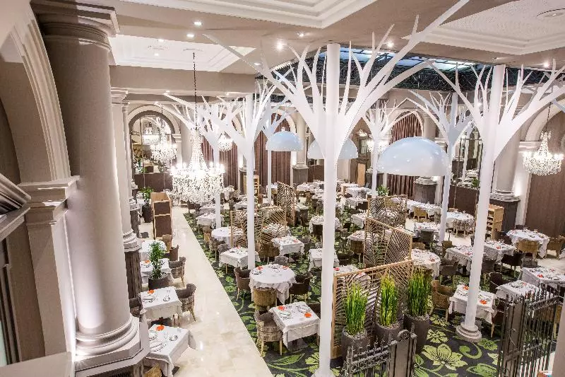 Fotos del hotel Grand Hôtel Des Thermes:  16