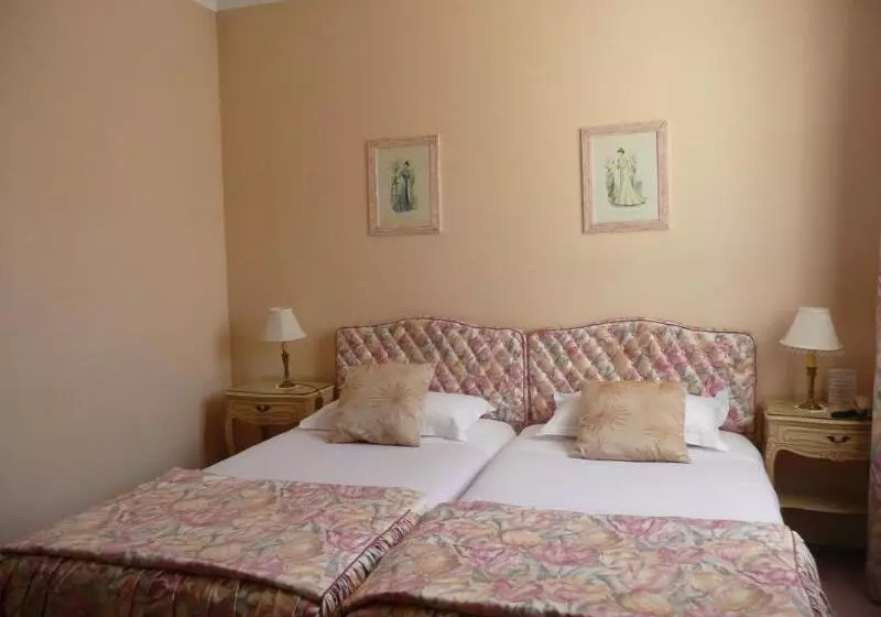 Fotos del hotel Grand Hôtel Des Templiers:  21