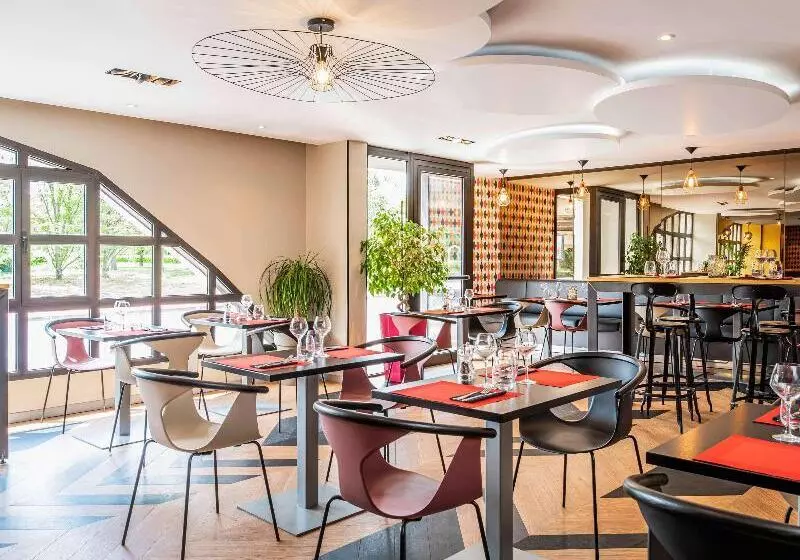 Fotos del hotel Ibis Styles Reims Centre:  19