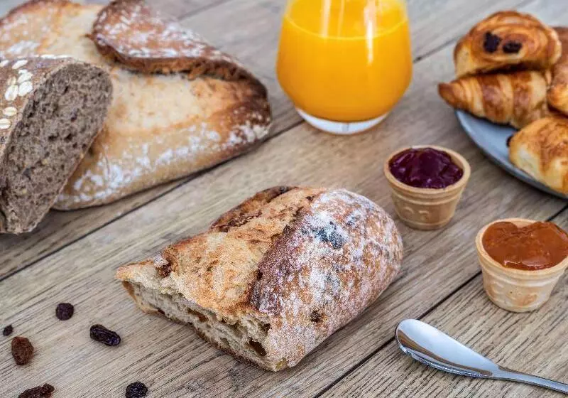 Fotos del hotel Ibis Styles Reims Centre:  22