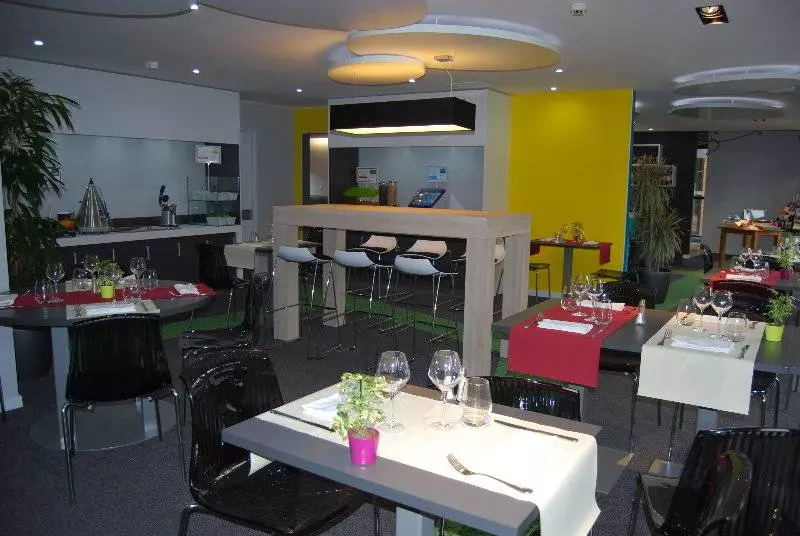 Fotos del hotel Ibis Styles Reims Centre:  21