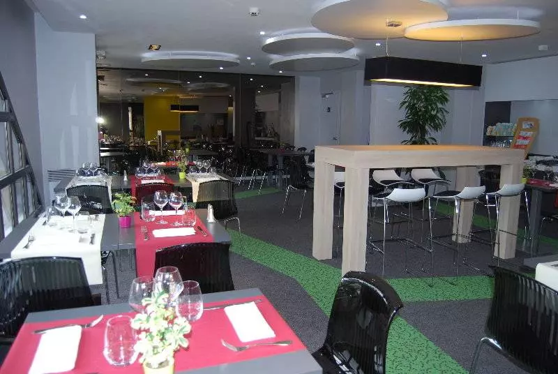 Fotos del hotel Ibis Styles Reims Centre:  20