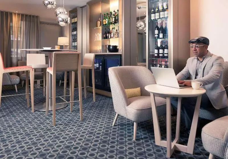 Fotos del hotel Mercure Paris Montparnasse Raspail:  9