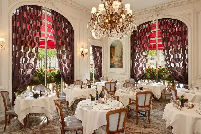 Fotos del hotel Hôtel Raphael:  3