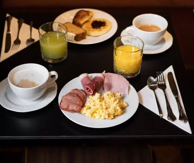 Fotos del hotel Royal Saint Germain:  2