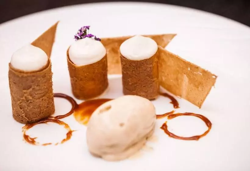 Fotos del hotel Hôtel Vernet Champs Elysées Paris:  21