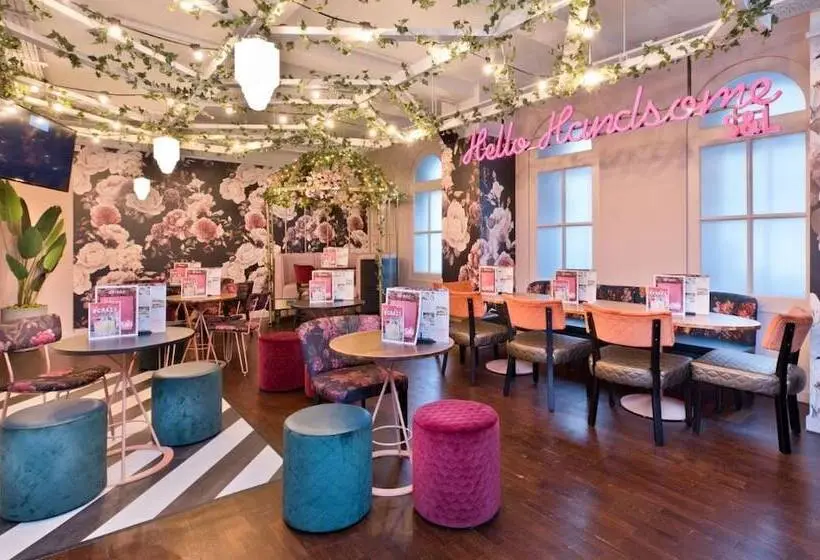 Fotos del hotel The Royal Hotel Cardiff:  6