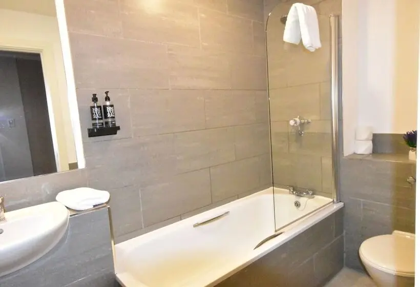 Fotos del hotel The Royal Hotel Cardiff:  24
